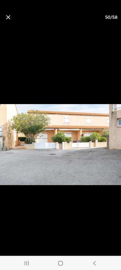 Villa 6 couchages spa privatif, accès direct mer, piscine Le Barcarès Extérieur photo