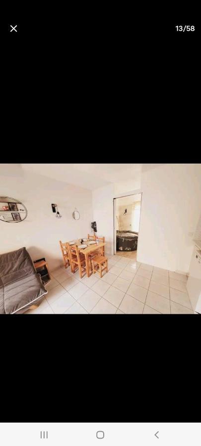 Villa 6 couchages spa privatif, accès direct mer, piscine Le Barcarès Extérieur photo